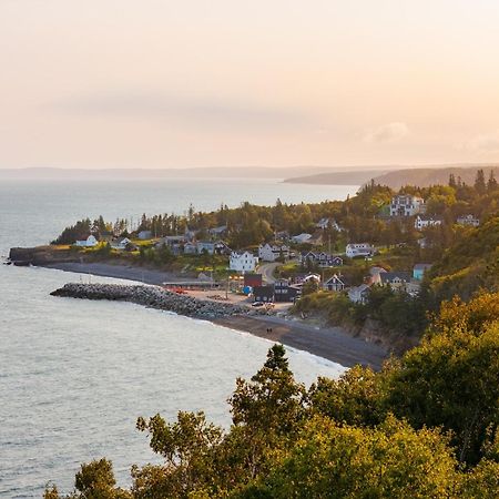 Tides Inn Guest Suites Halls Harbour Eksteriør billede