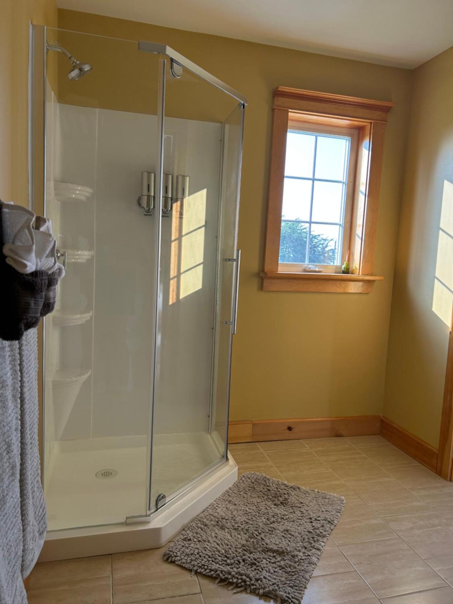 Tides Inn Guest Suites Halls Harbour Eksteriør billede