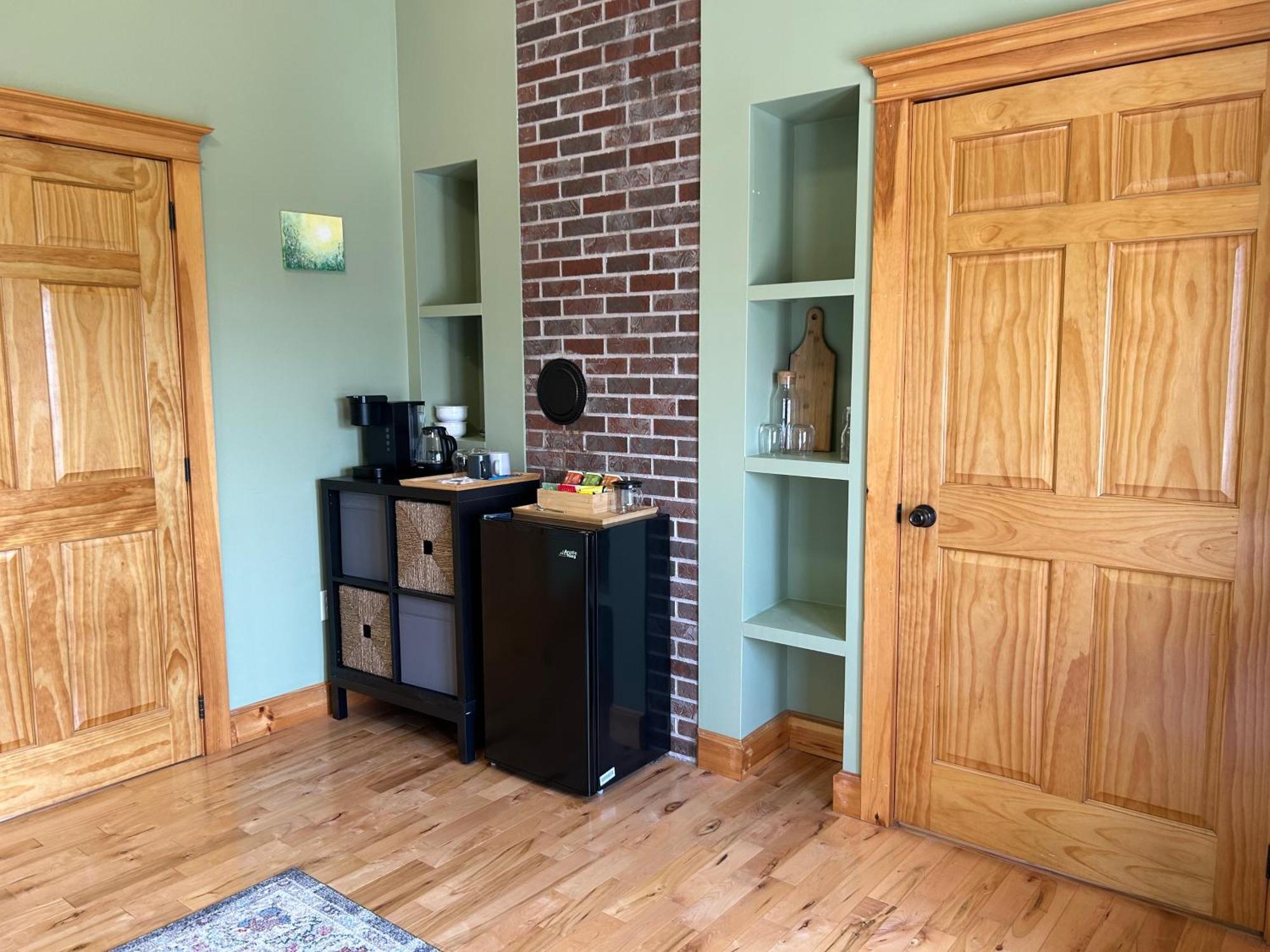 Tides Inn Guest Suites Halls Harbour Værelse billede